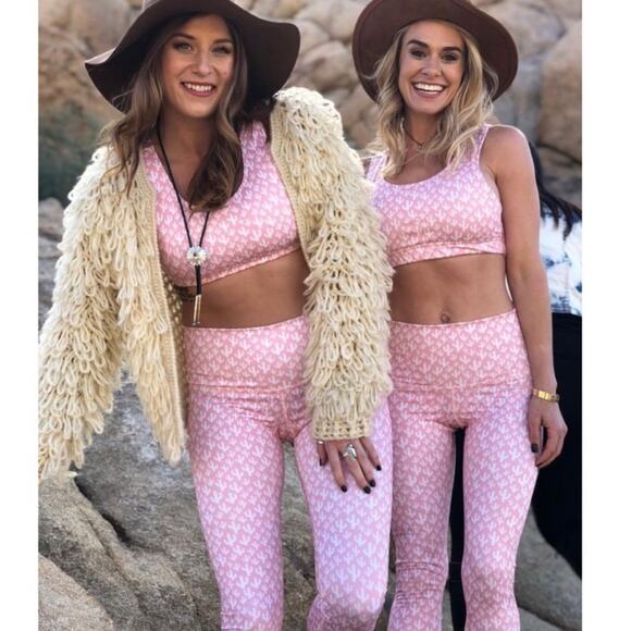 Dirty Blondes Pants - Dirty Blondes Cactus Print Workout Set Small NEW